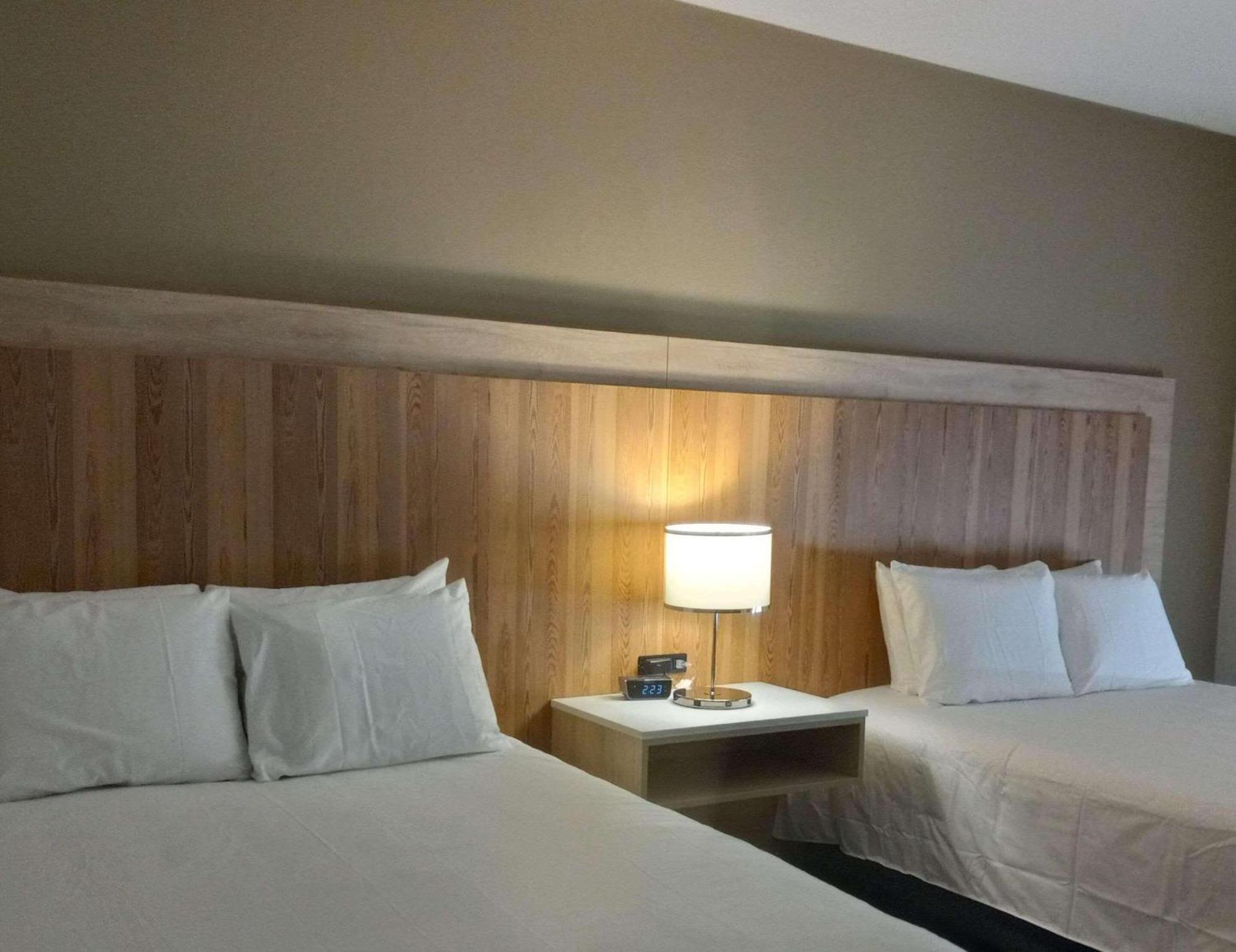 Radisson Hotel Pendleton Airport Buitenkant foto