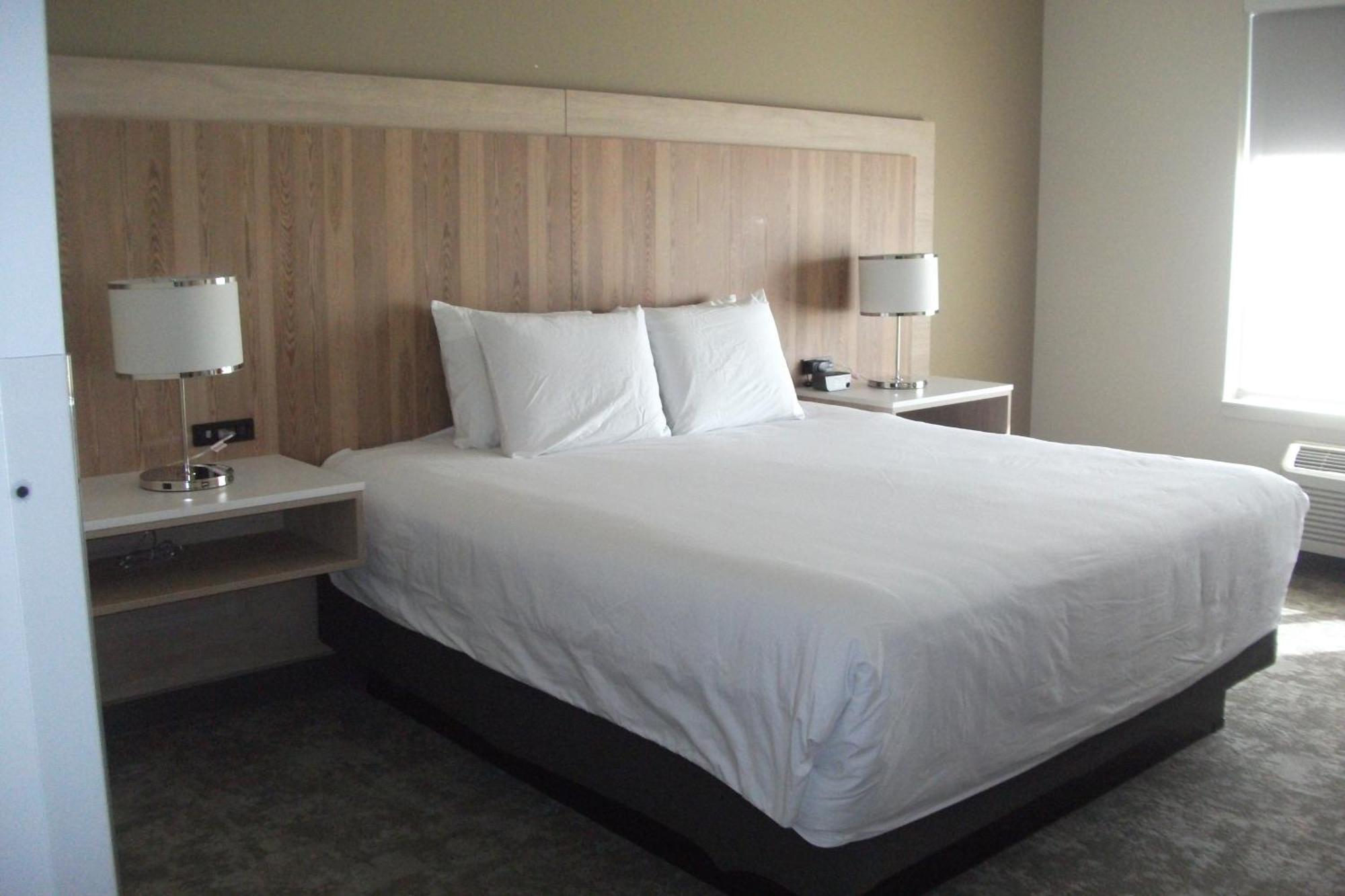 Radisson Hotel Pendleton Airport Buitenkant foto