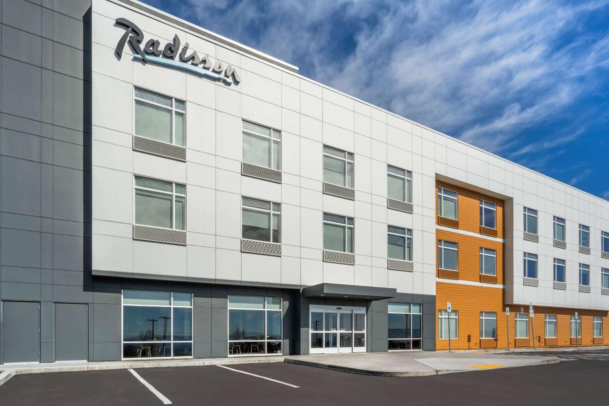 Radisson Hotel Pendleton Airport Buitenkant foto